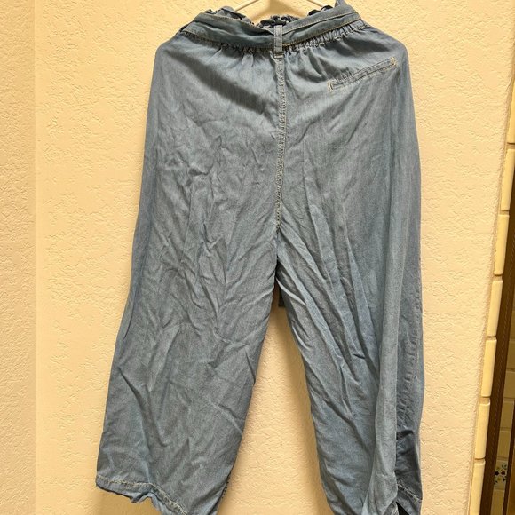 ZARA Wide Leg Belted Jeans - Women - Picture 2 of 4